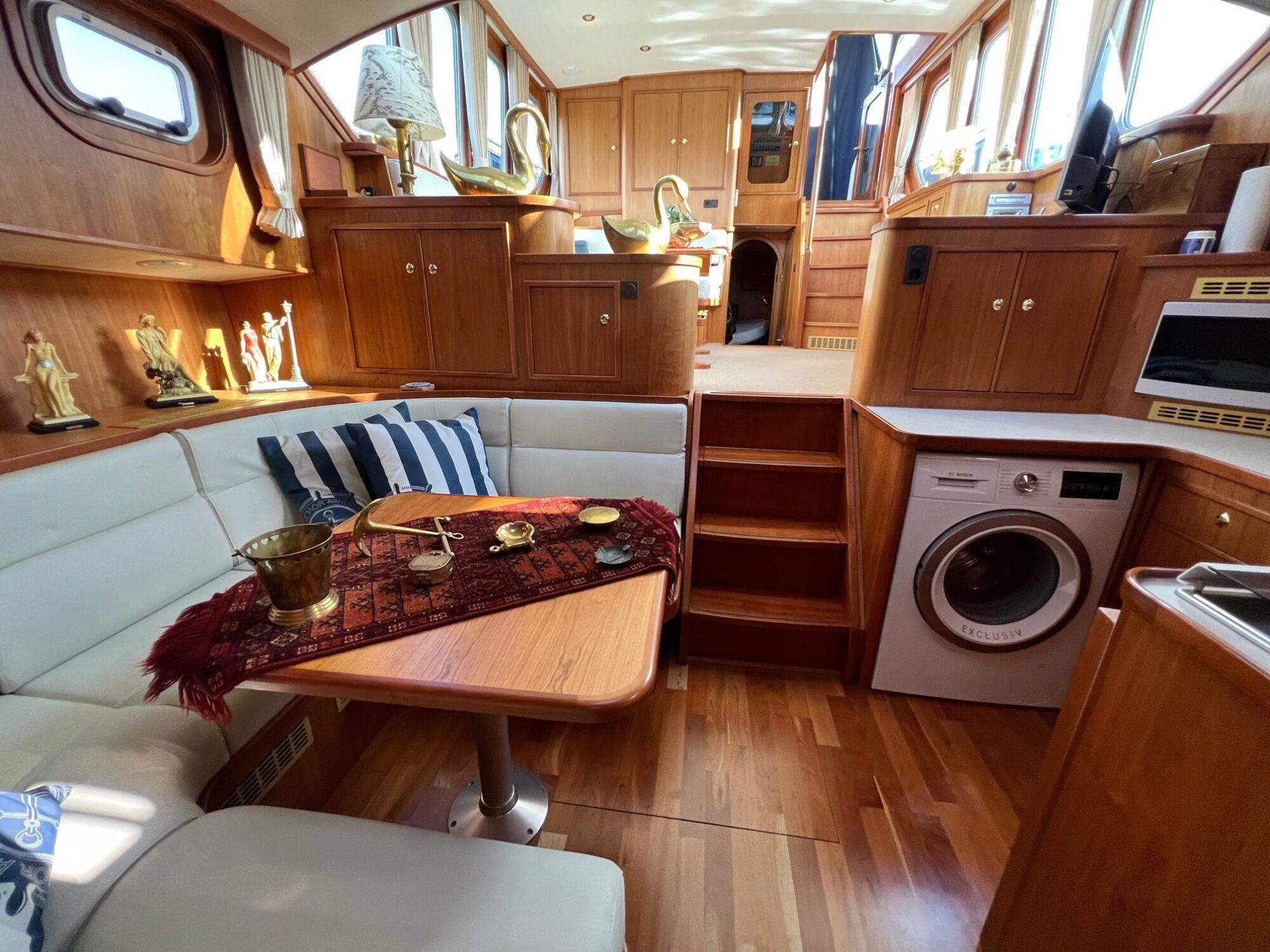 Alm Alm Spitsgatkotter 12.80 AK Cabrio