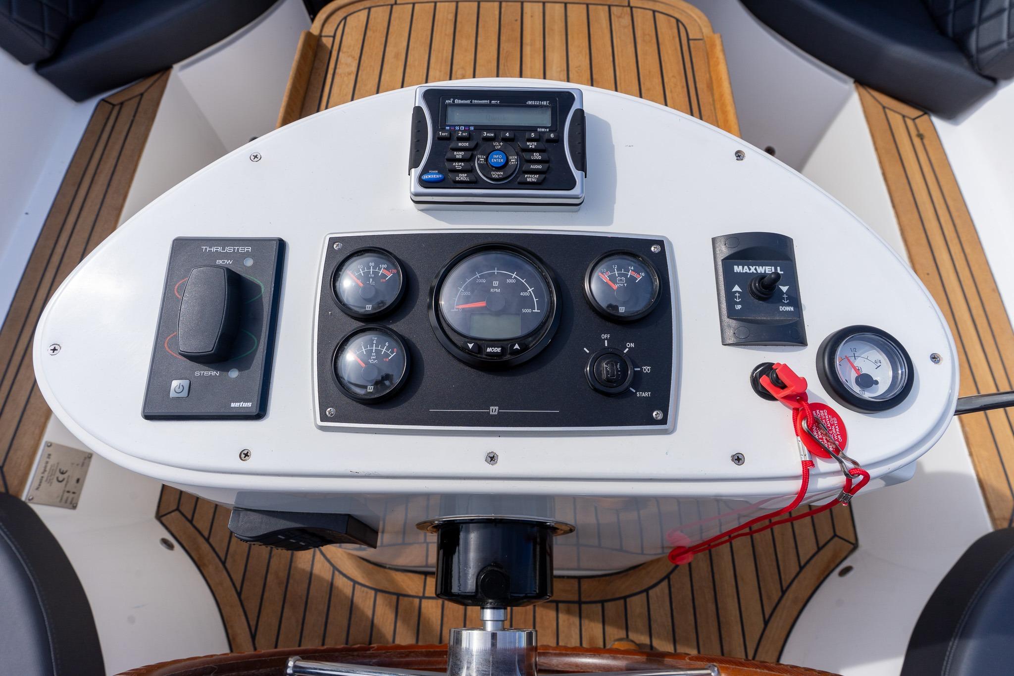 Tender Nauta Spirit 28 Cabin