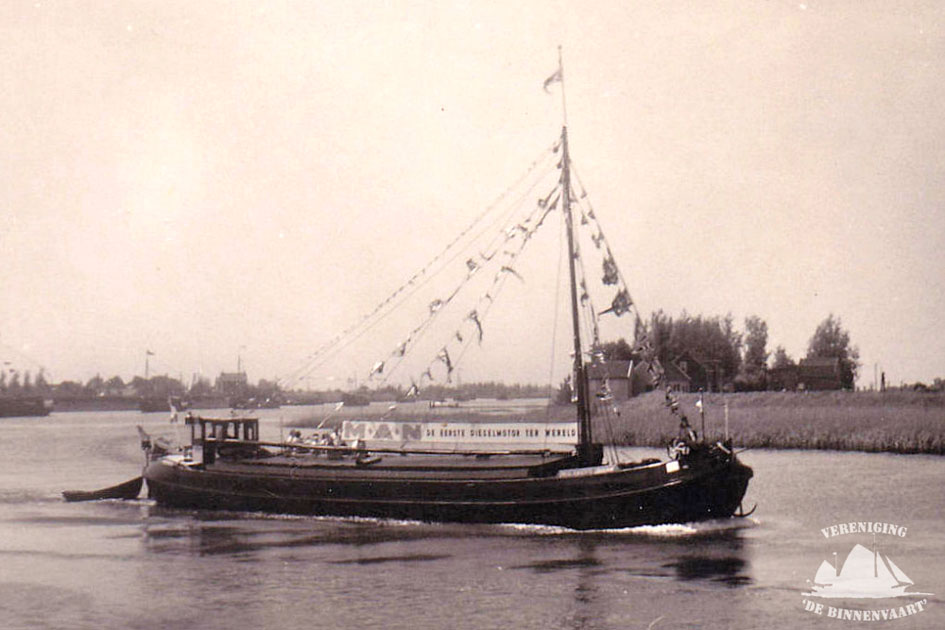 Motortjalk 21.40, met UBC