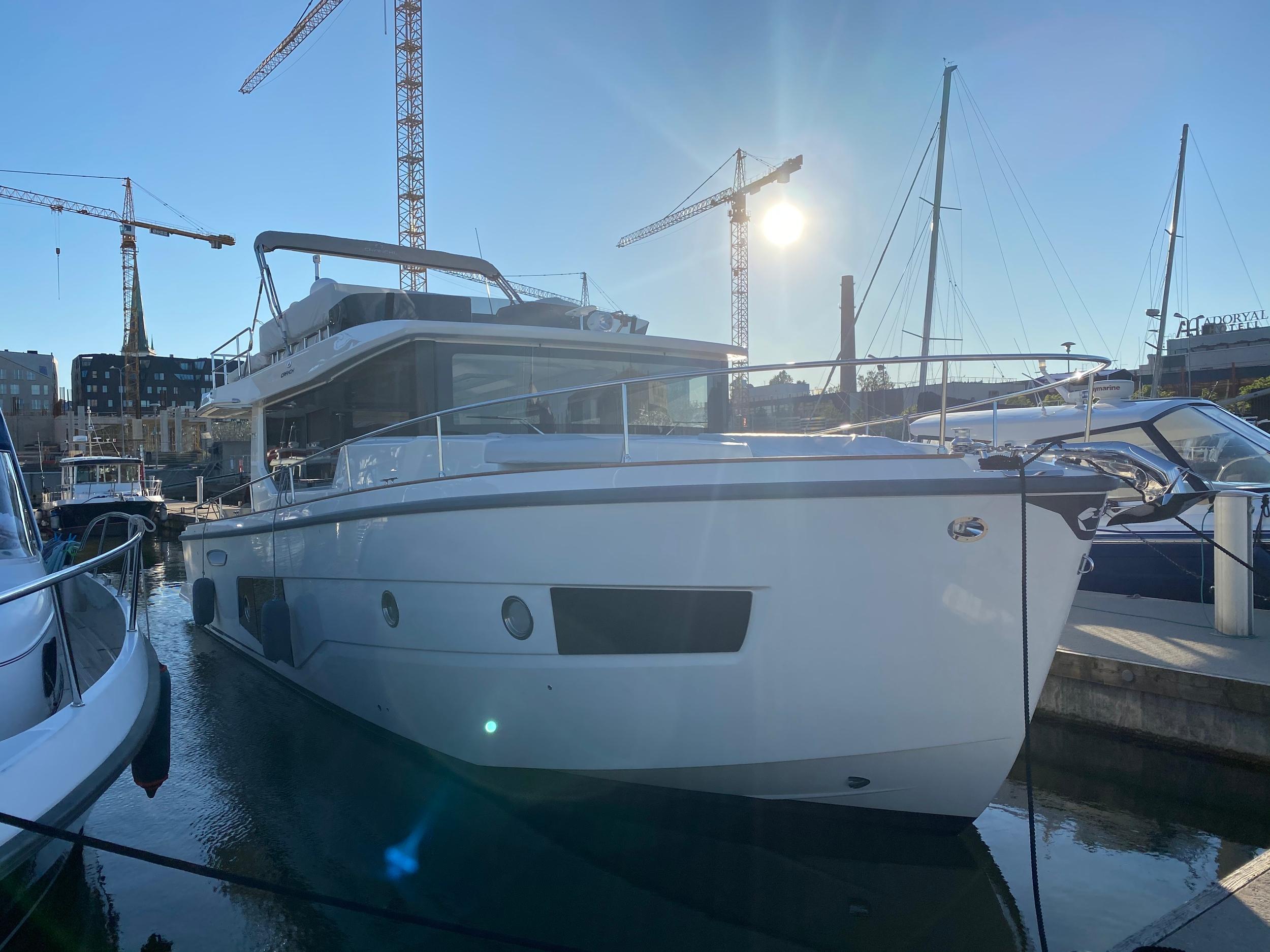 Cranchi T43 Eco Trawler Long Distance