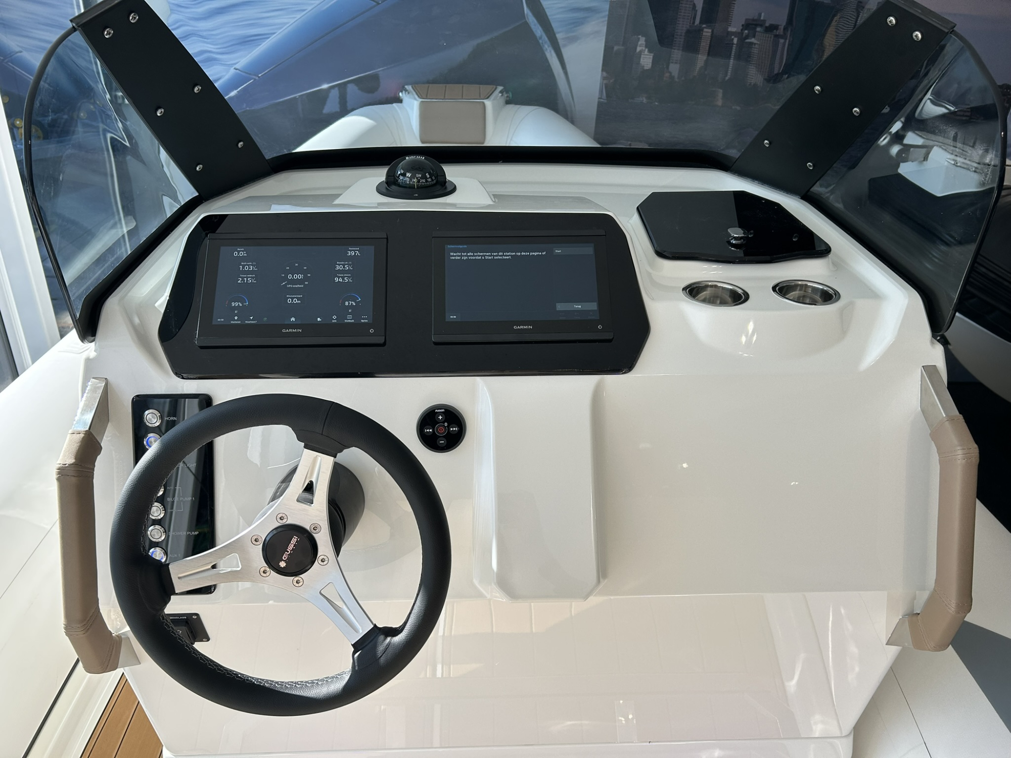 Brig Ribs AANBIEDING - Brig Eagle 8 met Honda 350 pk V8 op voorraad