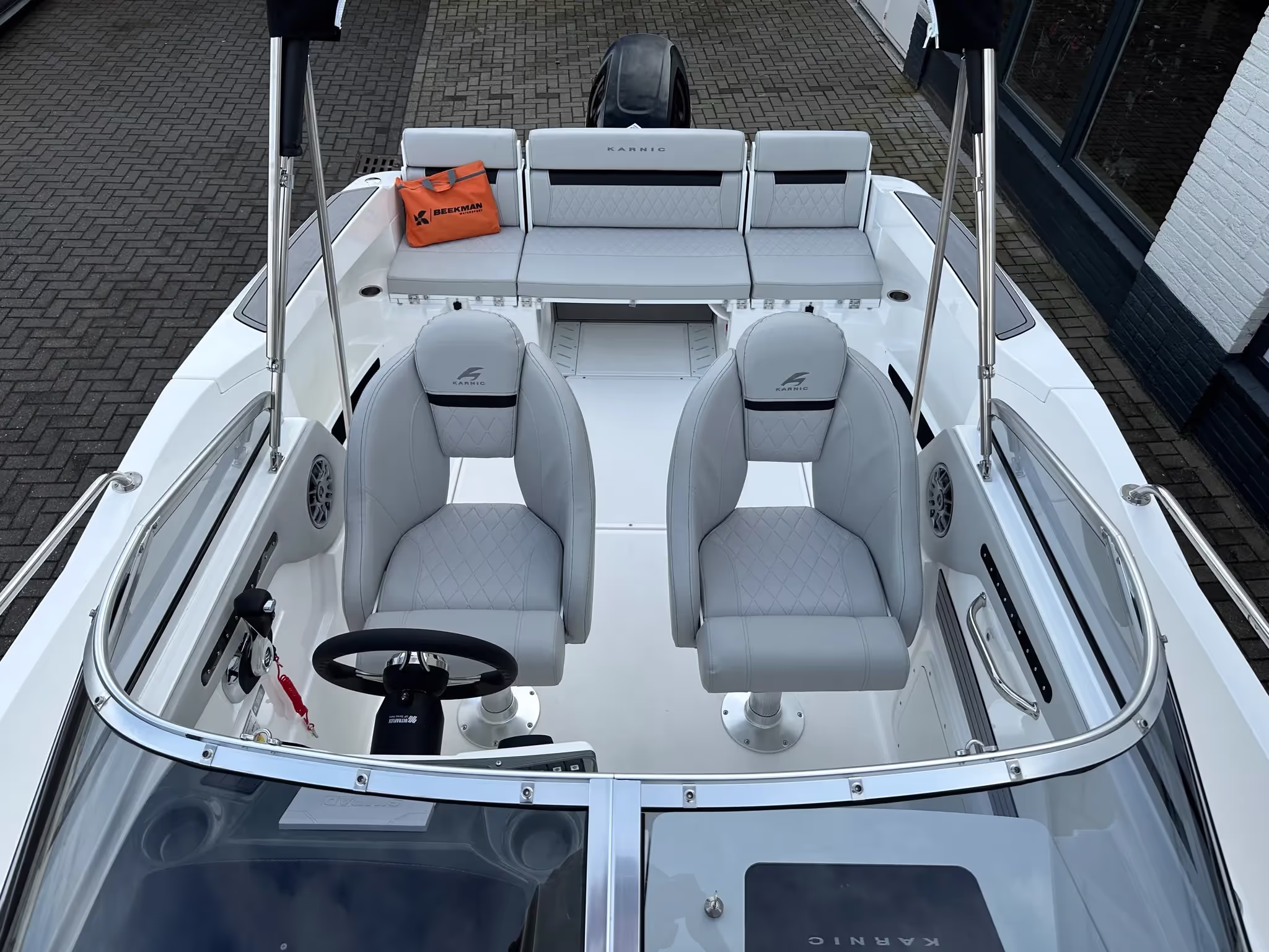 Karnic SL640 Walkaround