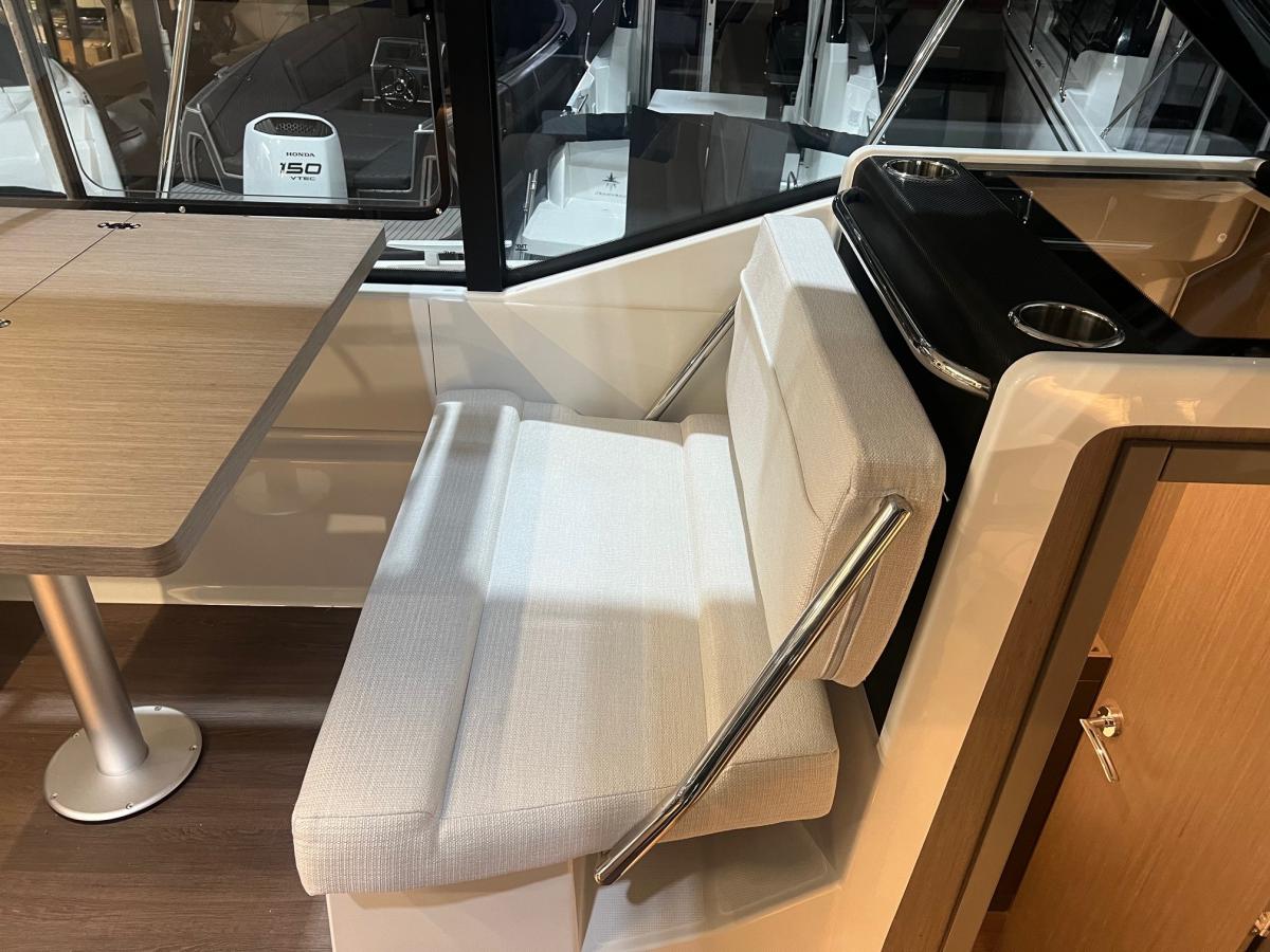 Jeanneau Merry Fisher 895 serie 2. Dit schip is aanwezig op de Yamaha stand van hiswa te water 2026.