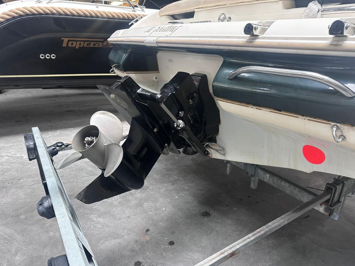 Monterey Montura 196 Bowrider