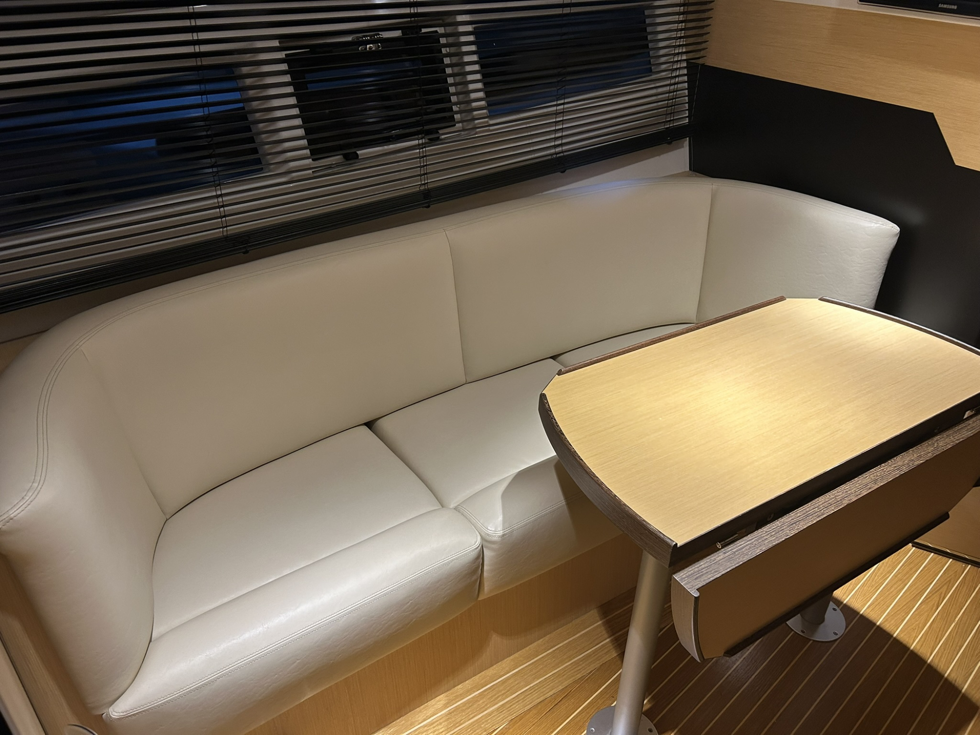 Galeon Yachts Galeon 325 HTS met Volvo Penta 370 pk