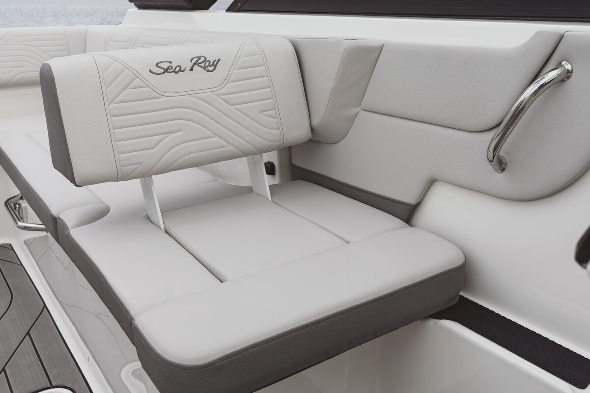 Sea Ray SDX 270 Surf