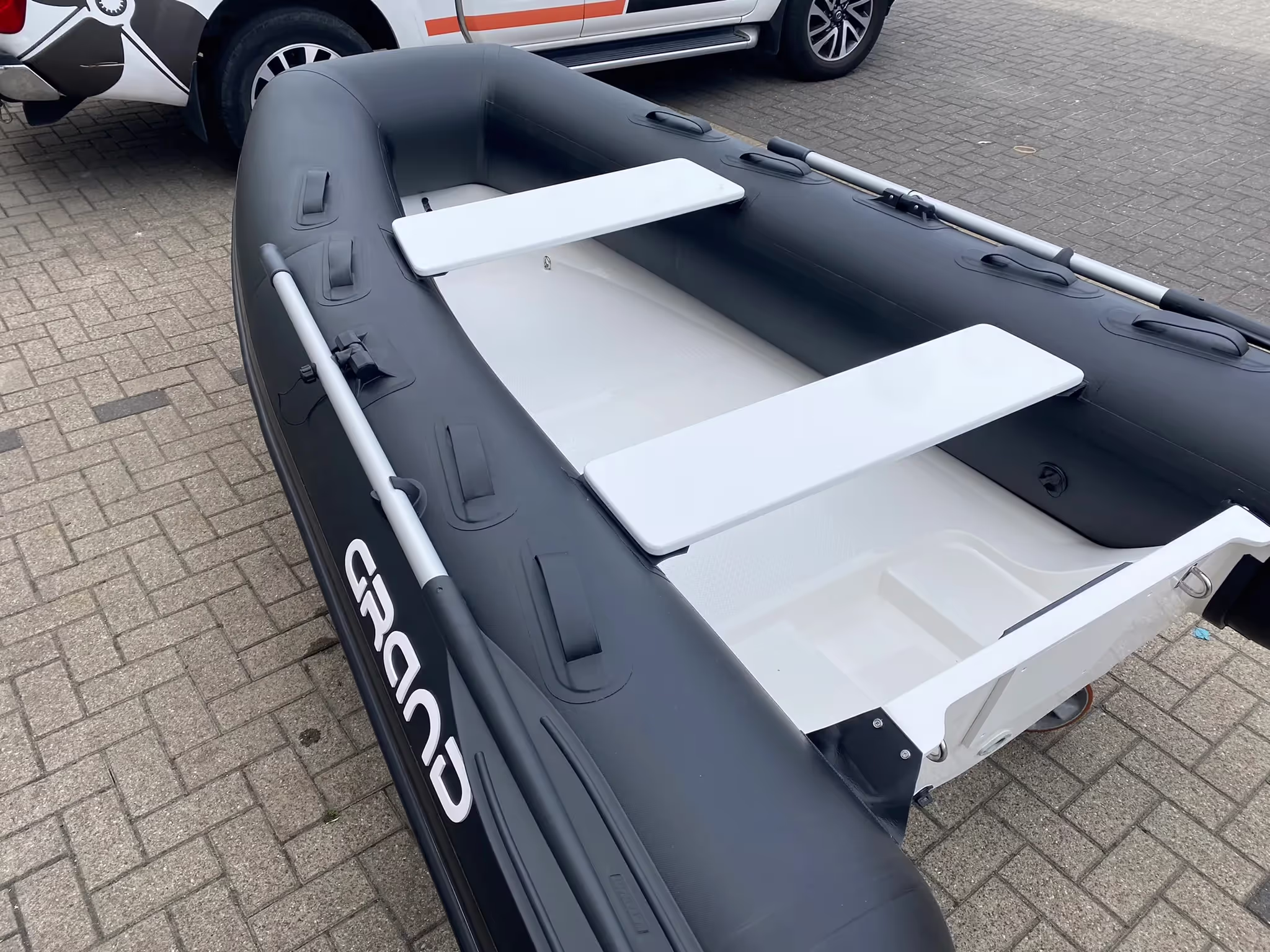 Grand Silver Line 300 Open RIB