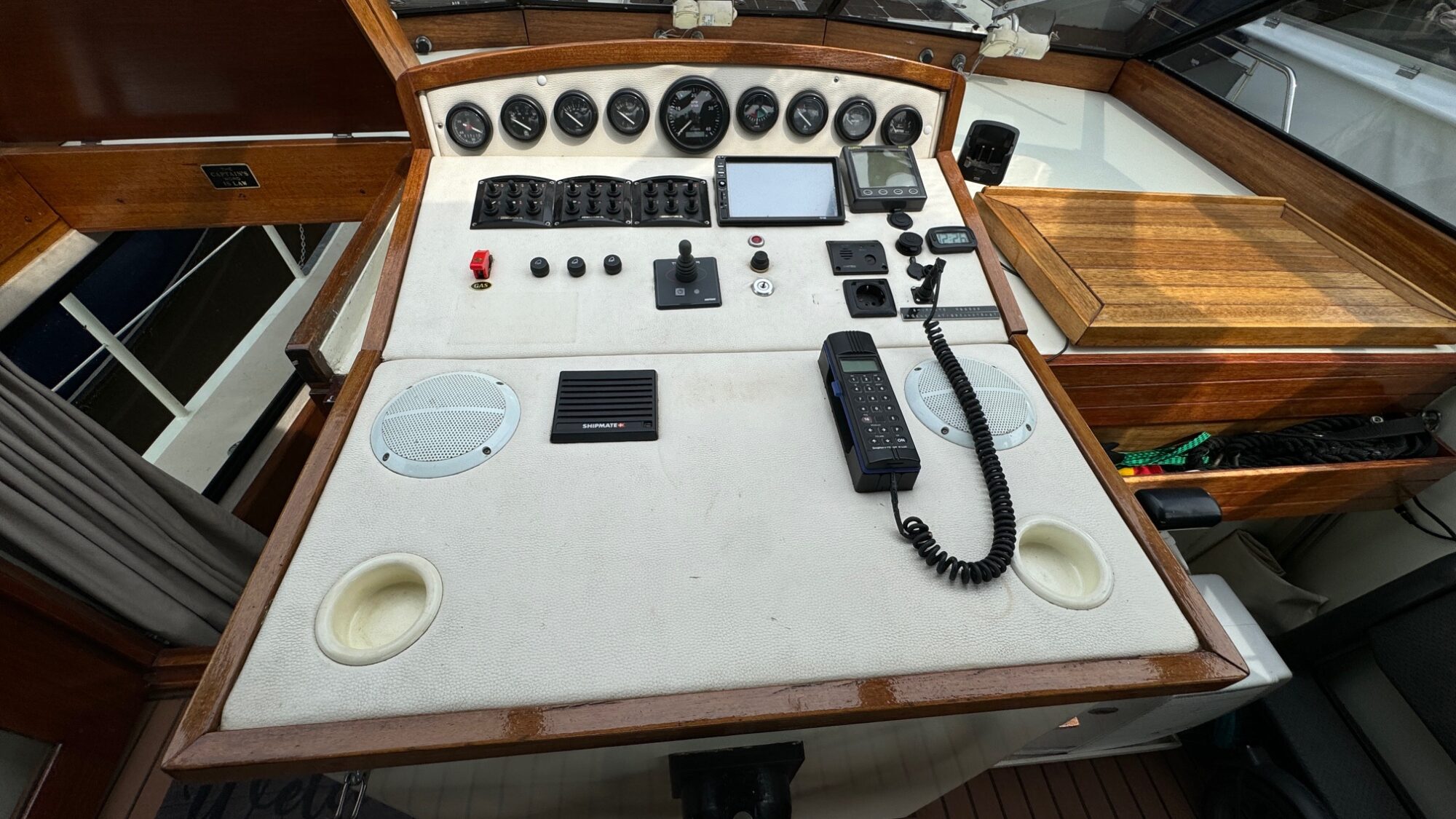 Hemmes Kruiser J-Line 11.00 AK Cabrio