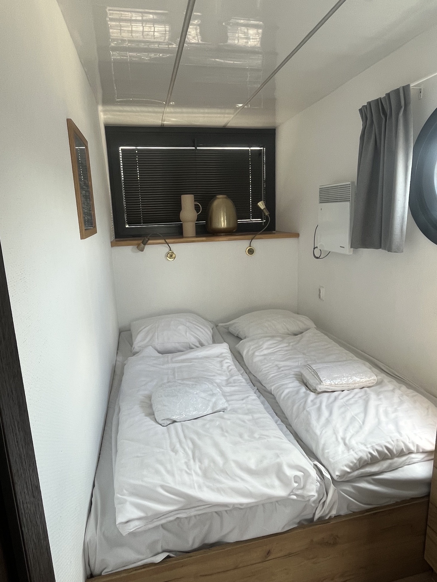 Campi 400 Houseboat 400, Uitgeest Ligplaats
