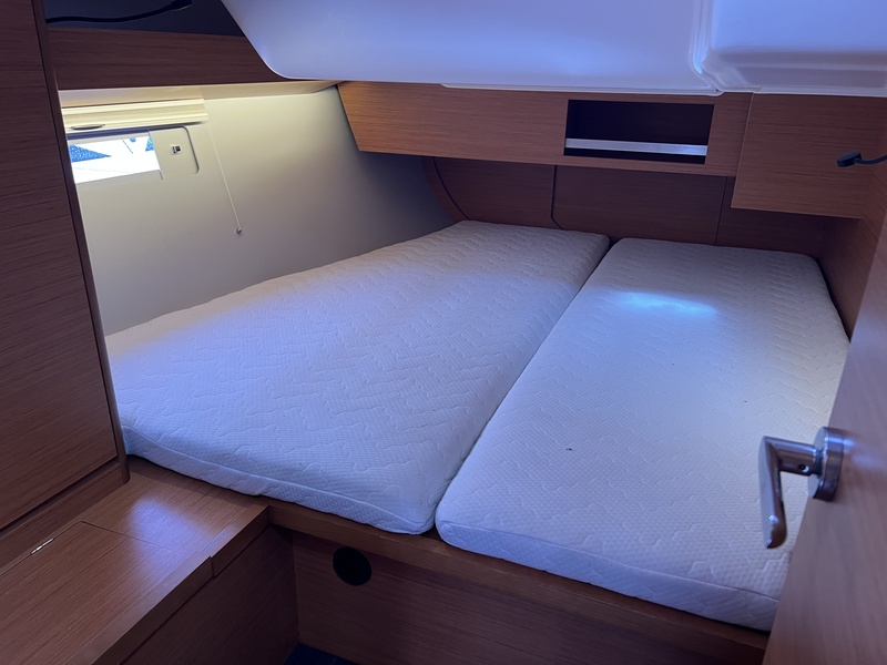 Dufour 430 GL
