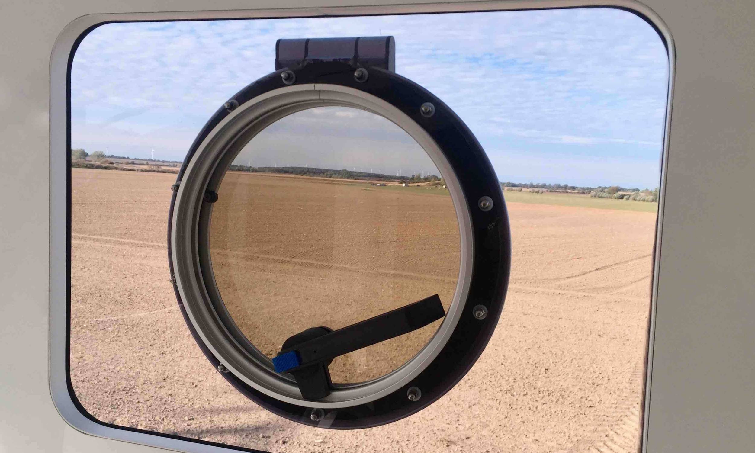 Caravanboat DepartureOne M