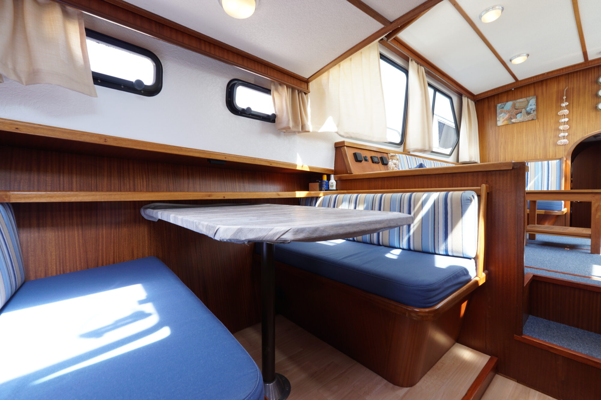 Valkkruiser Content 11.60 AK Cabrio