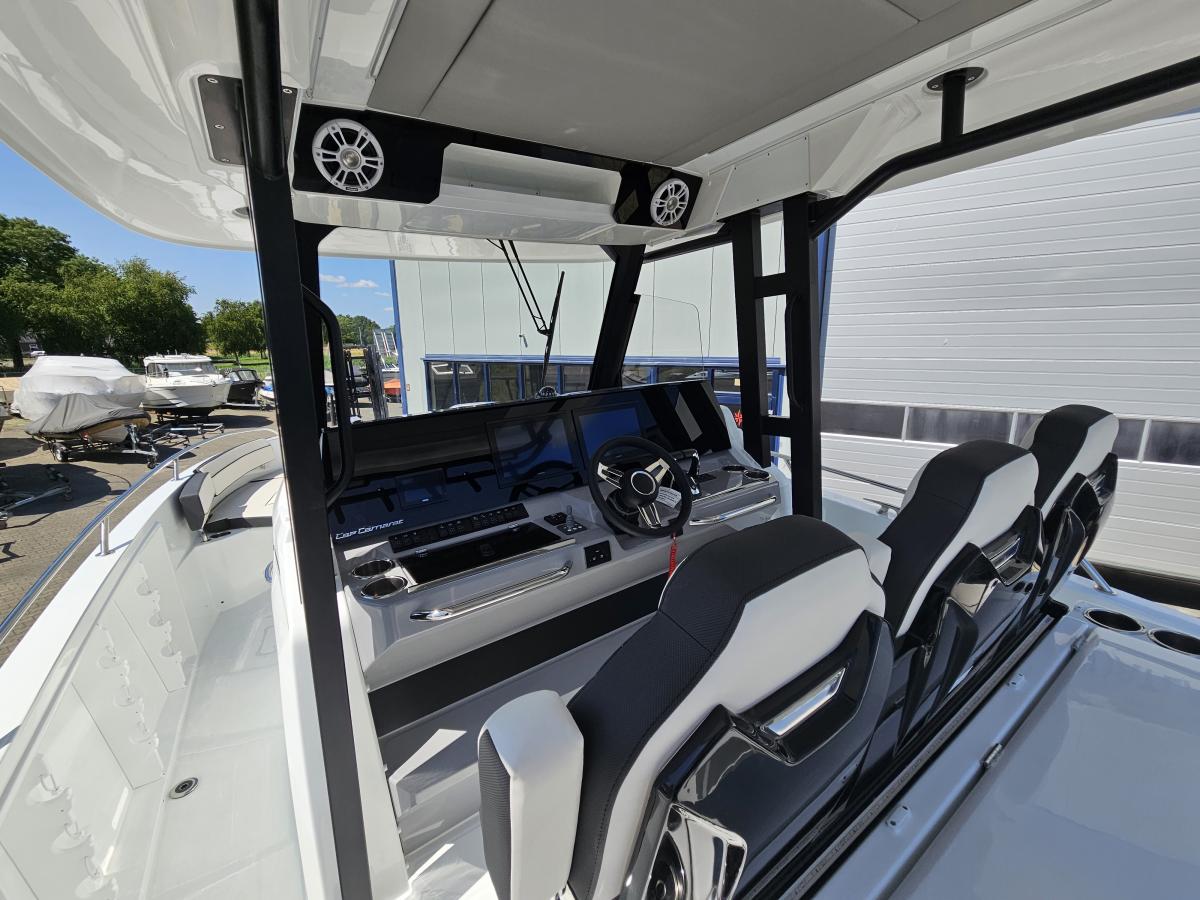 Jeanneau Cap Camarat 10.5 CC