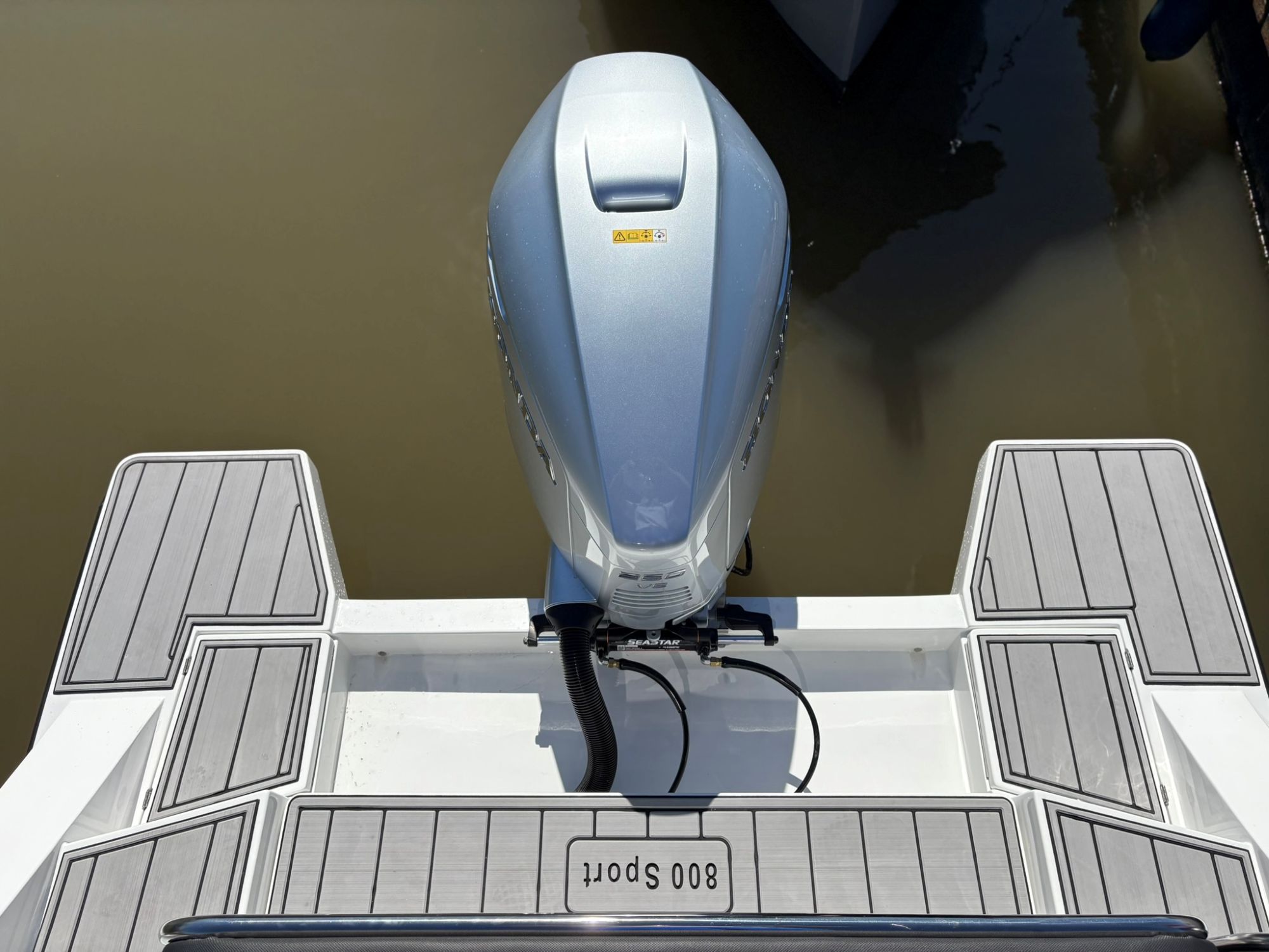 Maxima Boats 800 sport met een Honda 250 pk