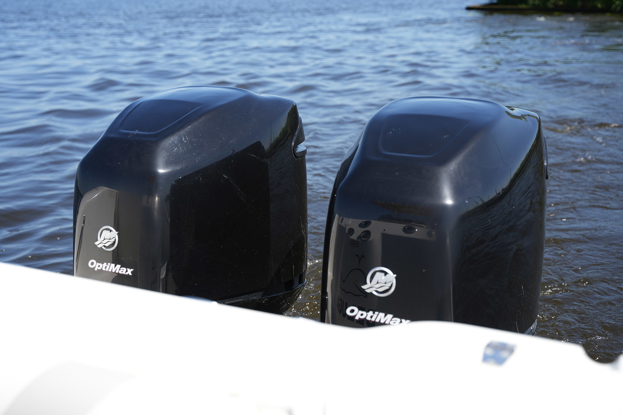 Boston Whaler 270 Outrage