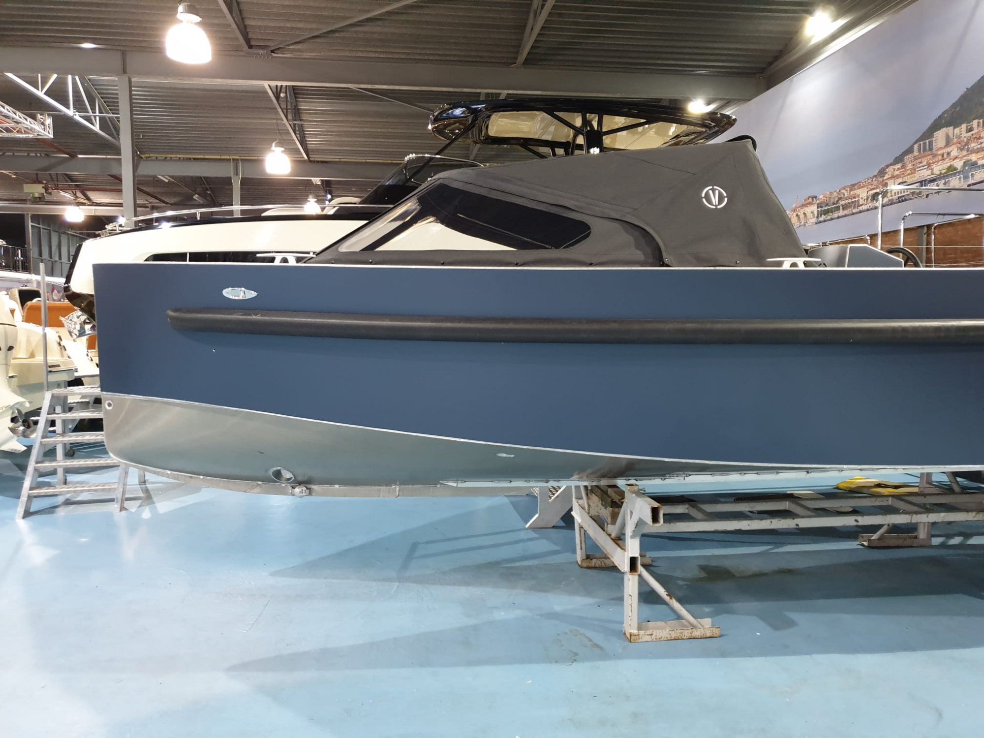 Van Vossen Tender 777 met Honda 150 pk