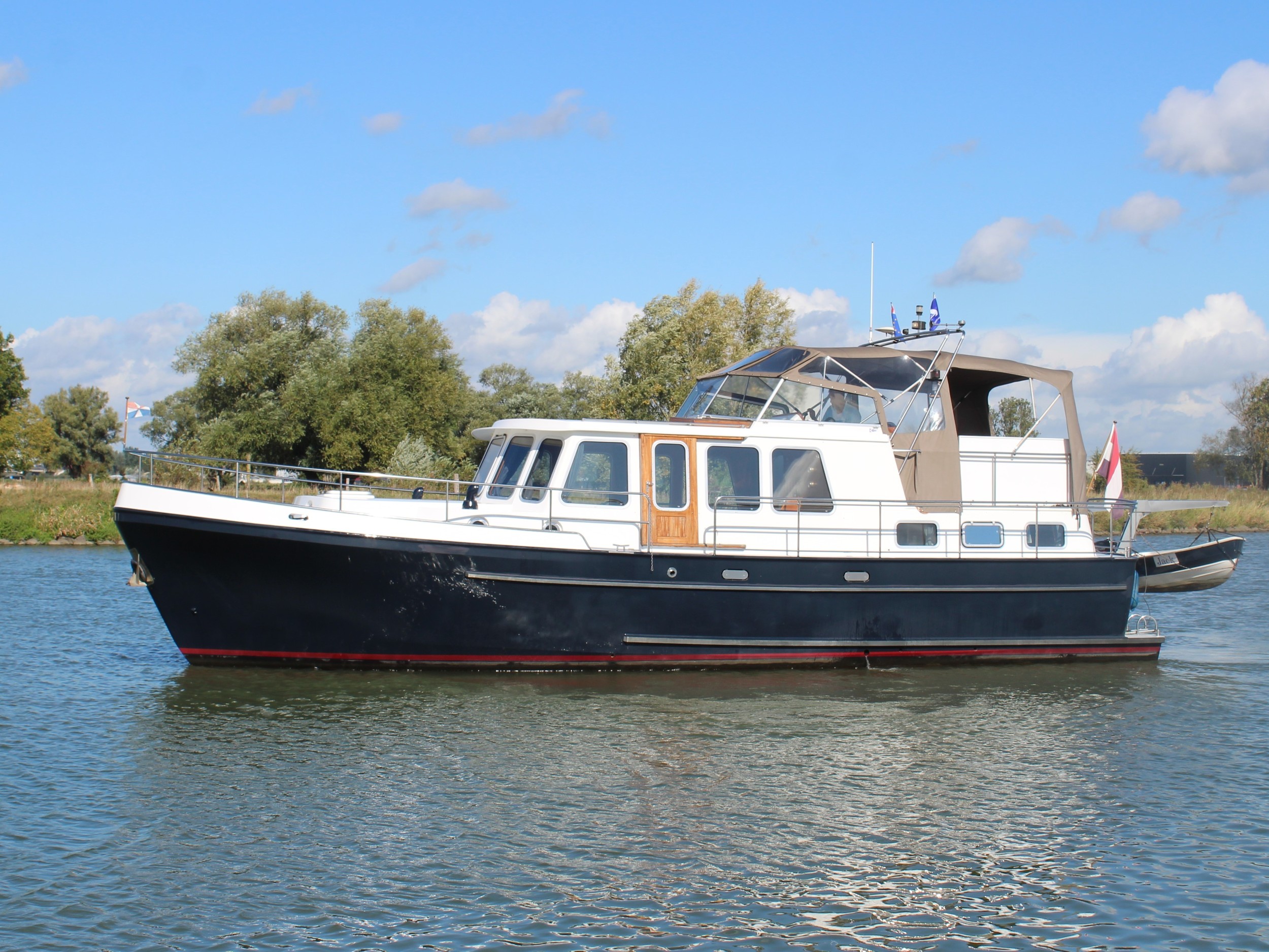 Hellingskip 1300 AK