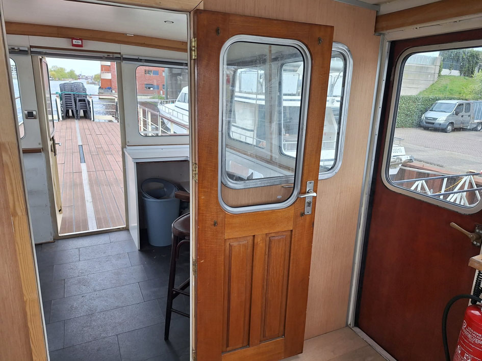 Dagpassagiersschip 152 pers