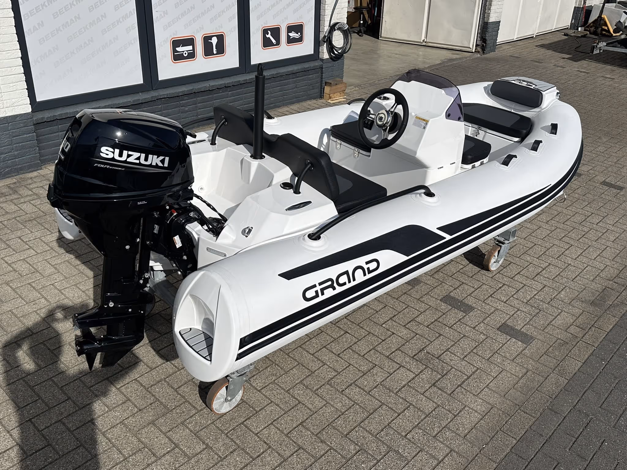 Grand Golden Line 380 de Luxe