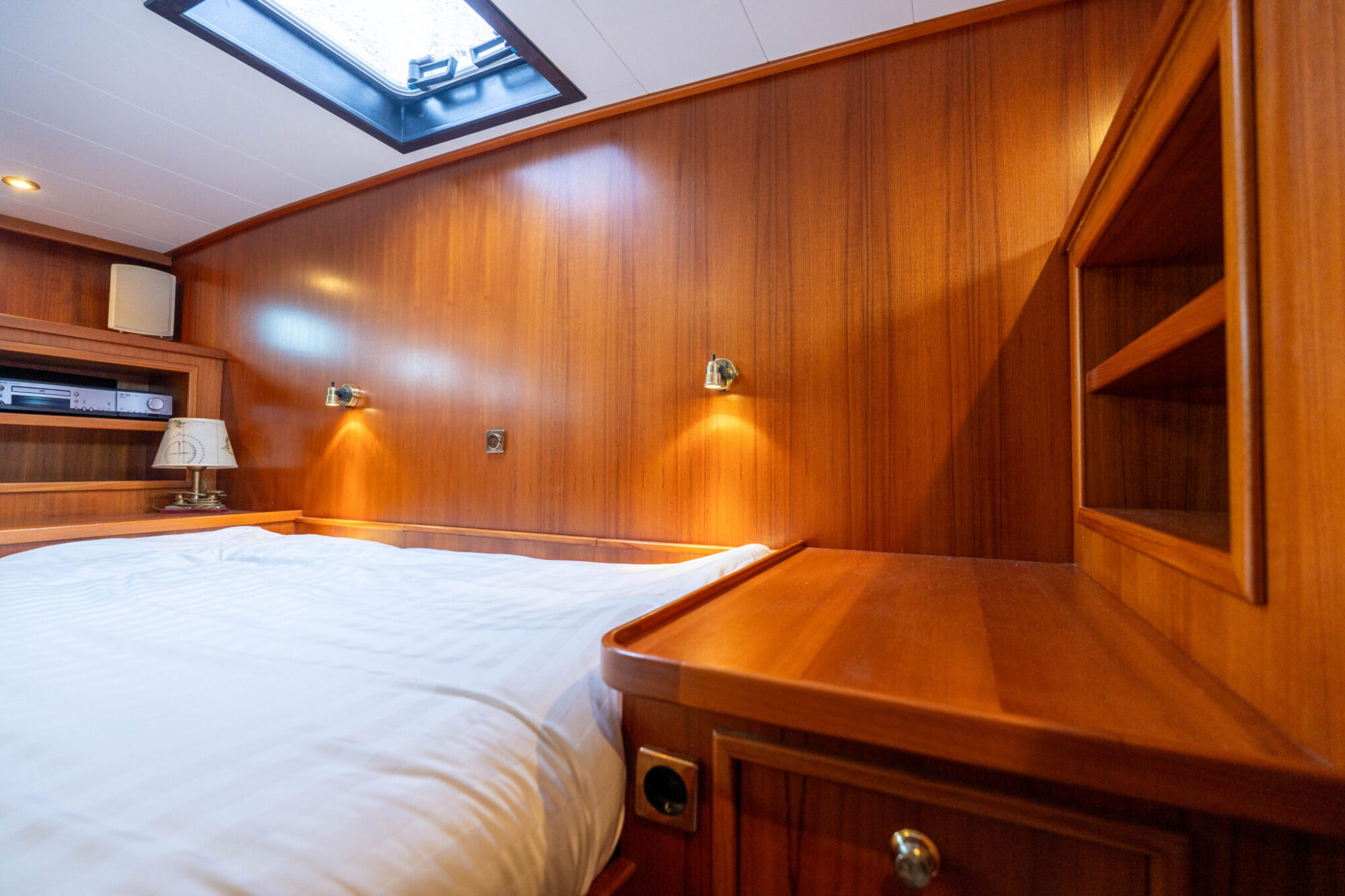 Pieter Beeldsnijder Spiegelkotter 15.00 VS