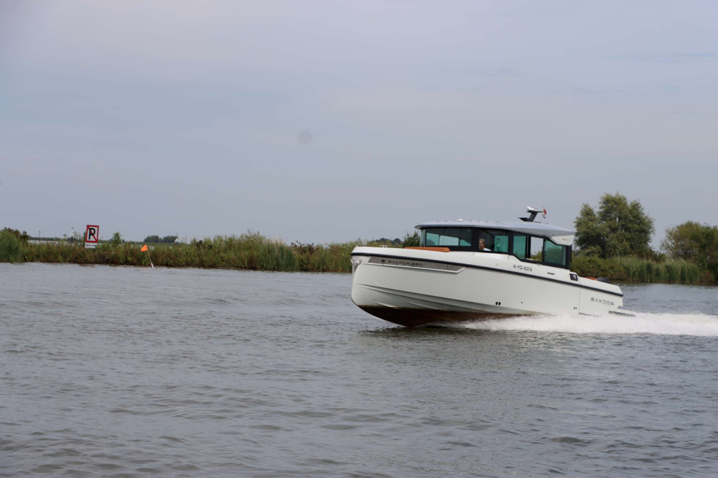 Saxdor Yachts 320 GTC