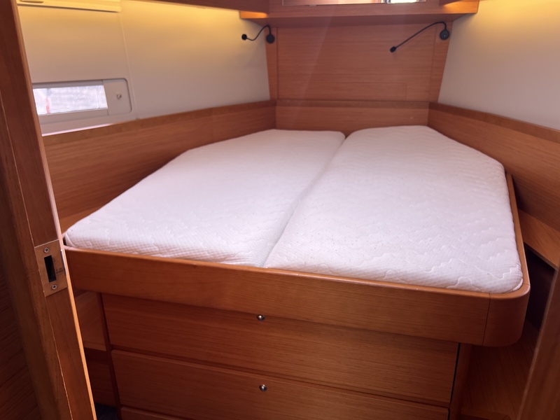 Dufour 430 GL