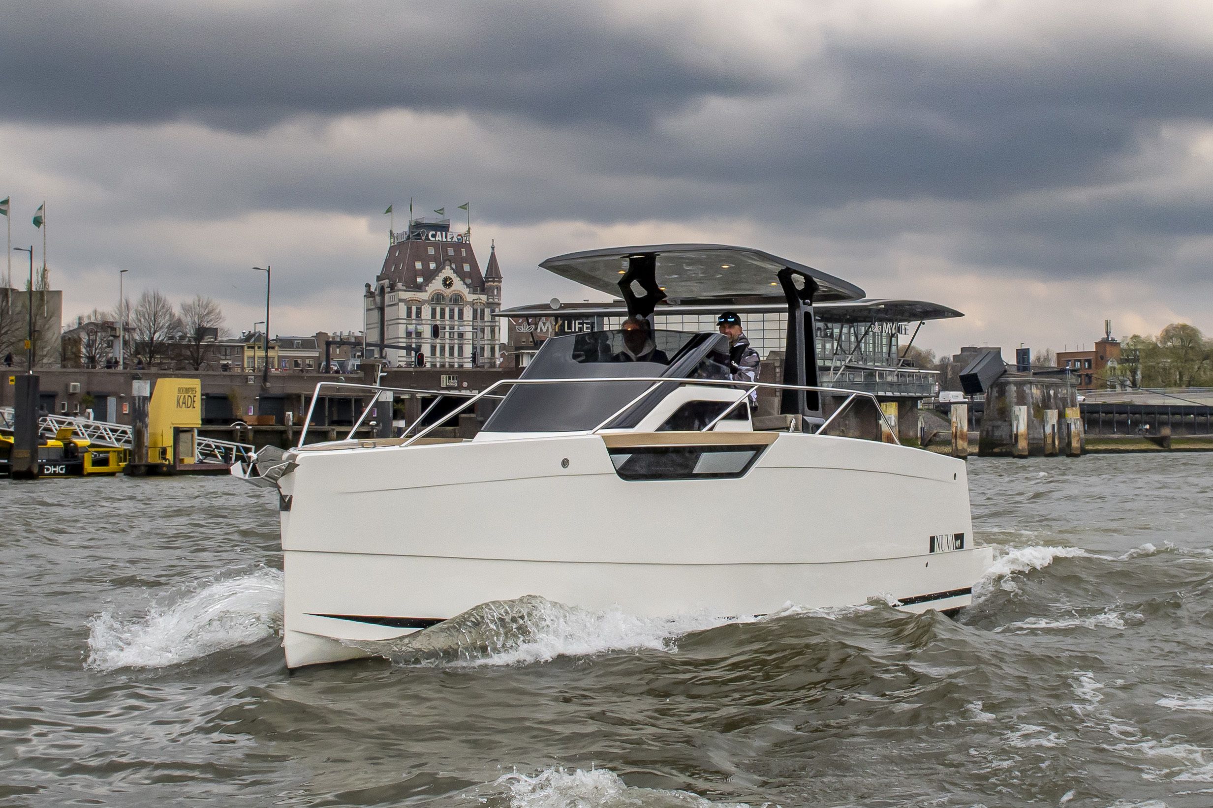 Nuva Yachts M9 Open Demo Aanbieding