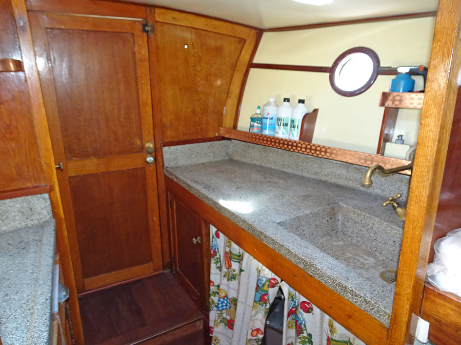 Bakdeksalonkruiser 11.20