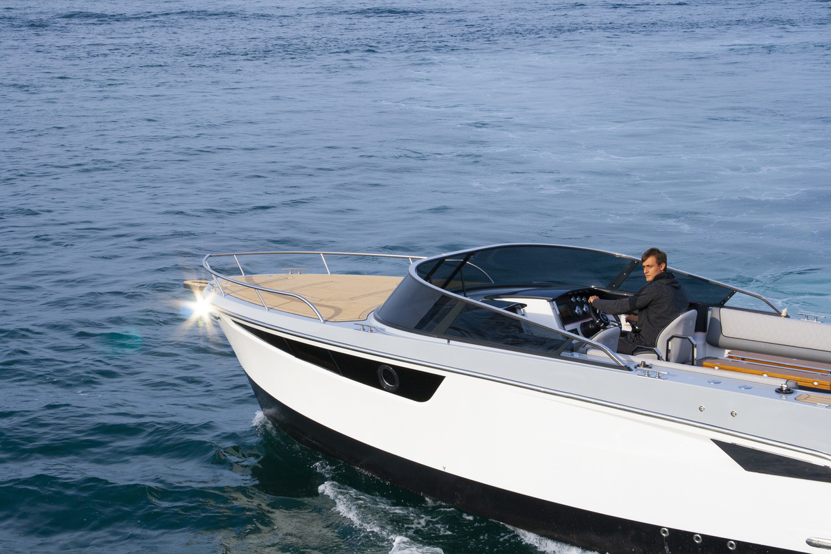 Alfastreet Marine 28 Cabin - Inboard Series