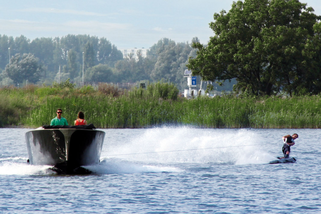 Isloep Rapida 990 GROOTSTE SLOEPENSHOWROON VAN NEDERLAND