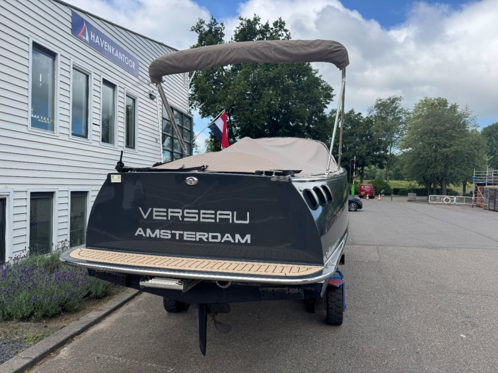 AdmiralsTender C28