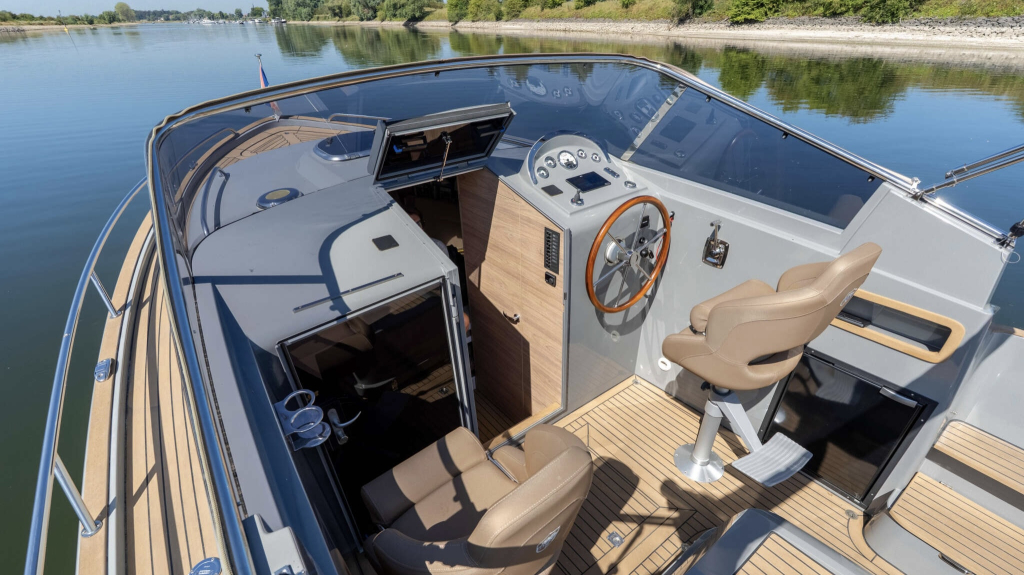 Antaris Seventy7 Cabin ( 2022)