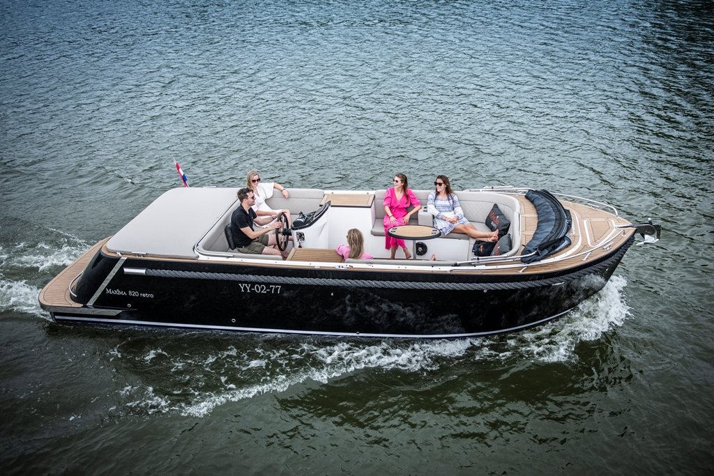 Maxima Boats 820 retro met Honda 135 pk! Demo-model