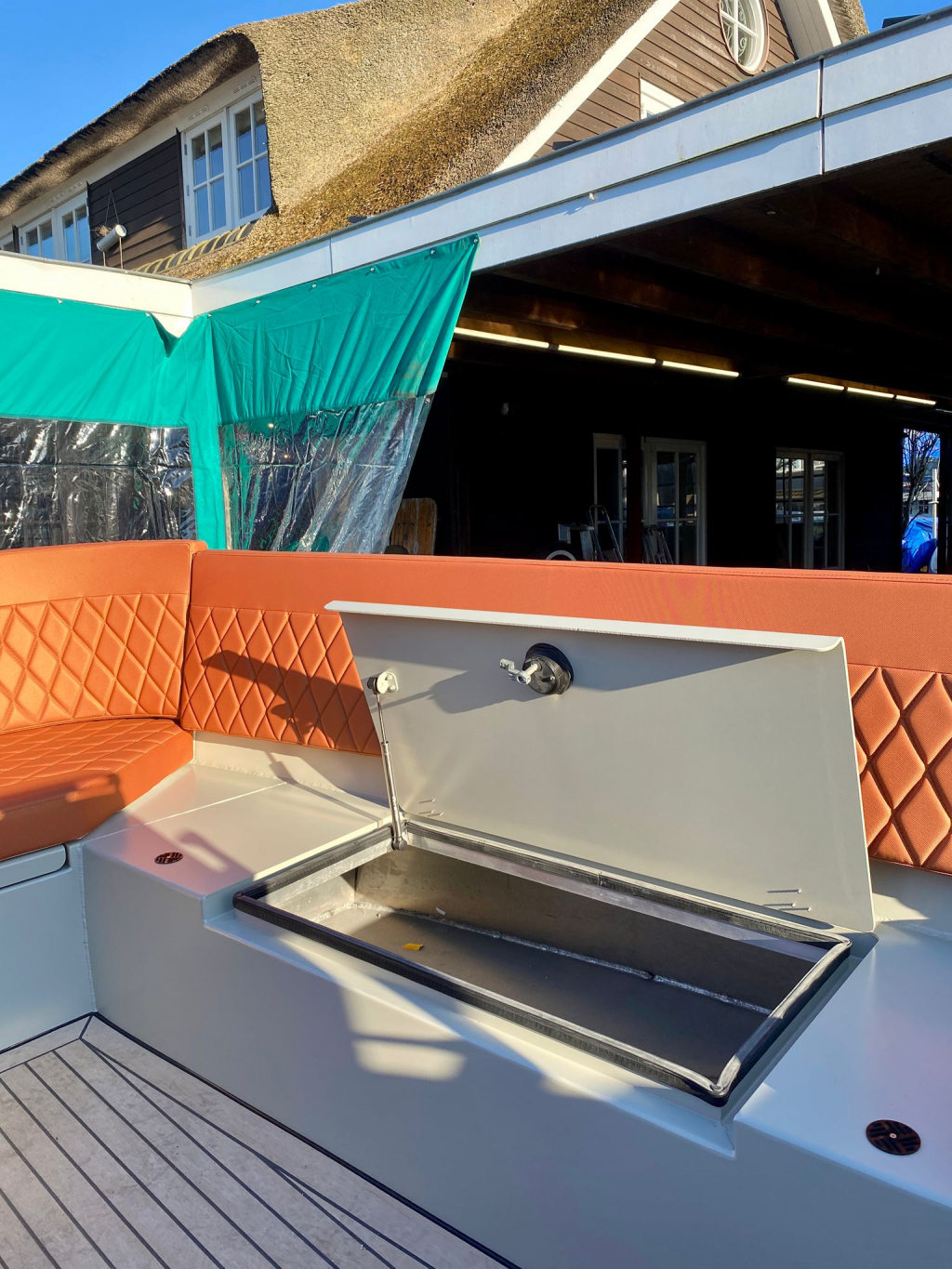 Van Vossen 650 e tender Electra Gray