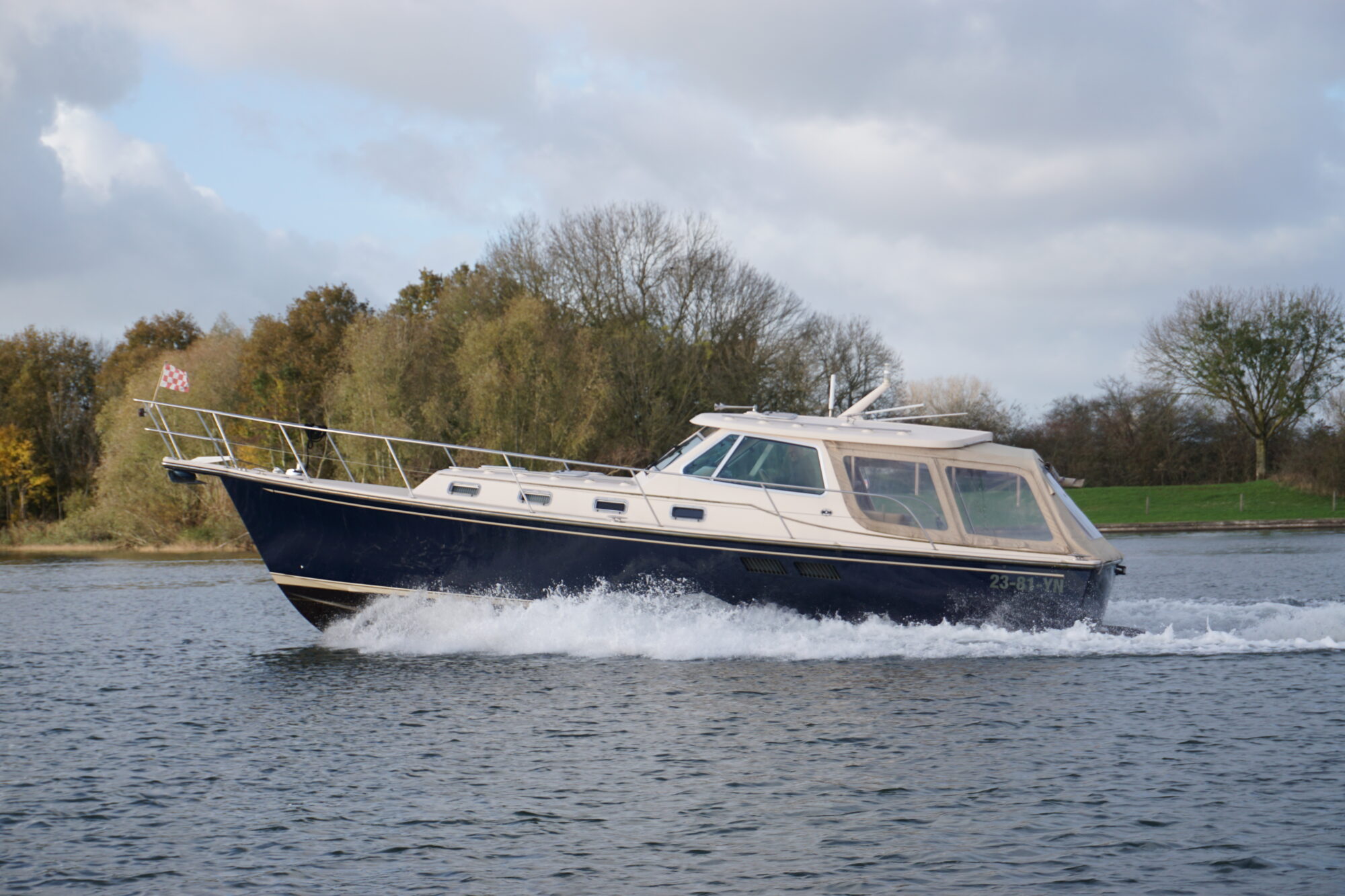 Island Packet Craft 360 Express