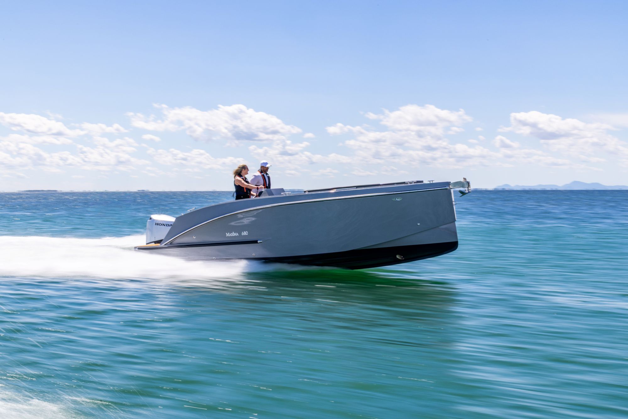 Maxima Boats 680 Sport Lounge met Honda 150 pk op voorraad!