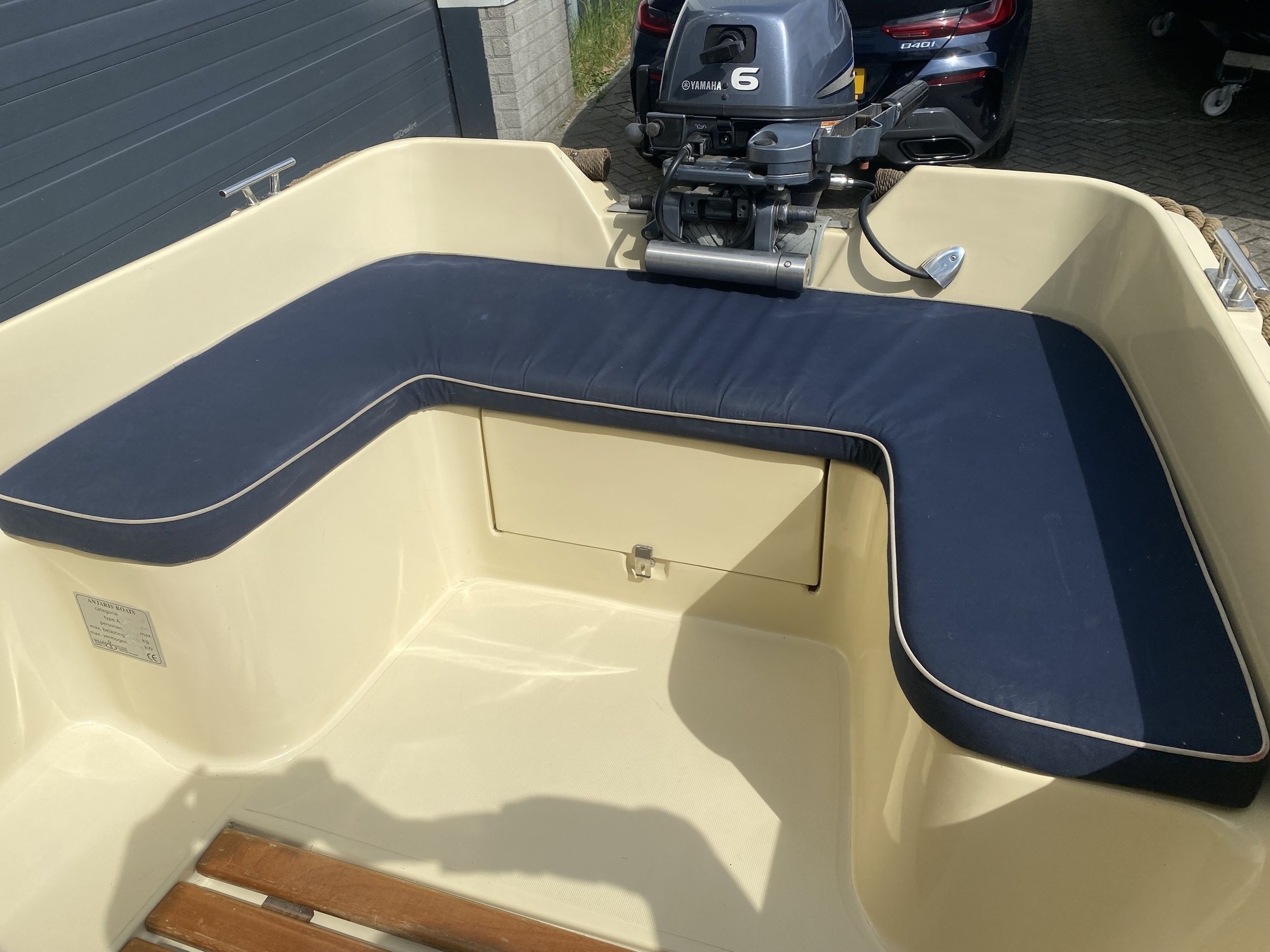 Antaris 400 hoofdfoto: 1