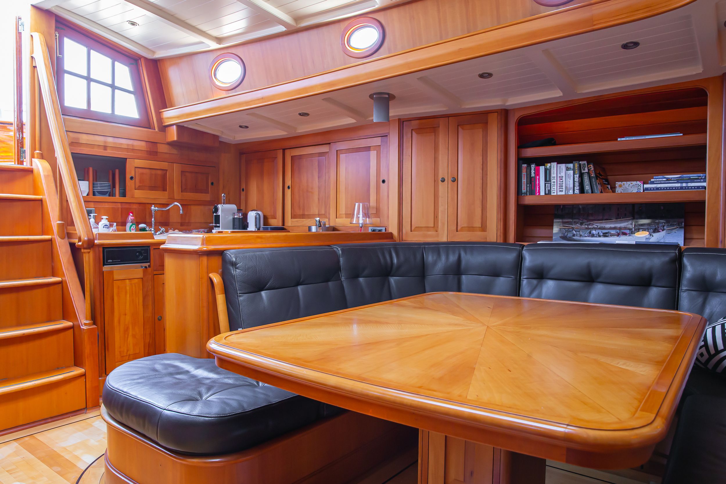 Schokker 18.60 Meter Hoek Design