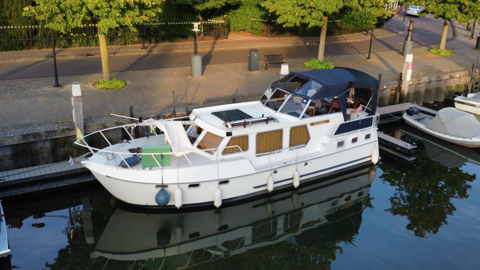 Crown Yachts Crown Kruiser 11.80 AK Bakdek