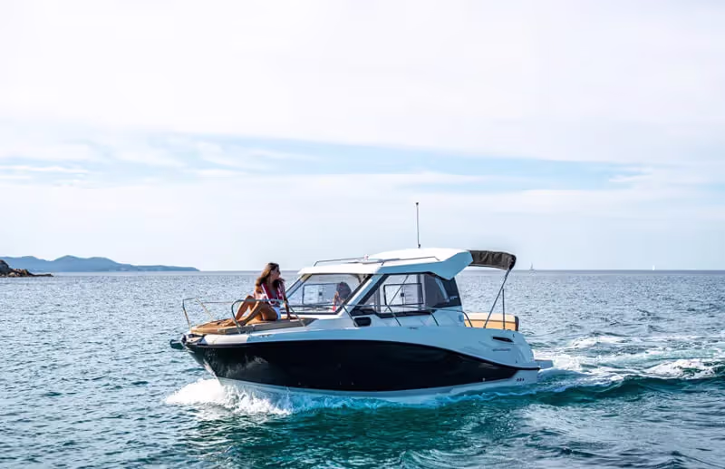 Quicksilver 705 Weekend