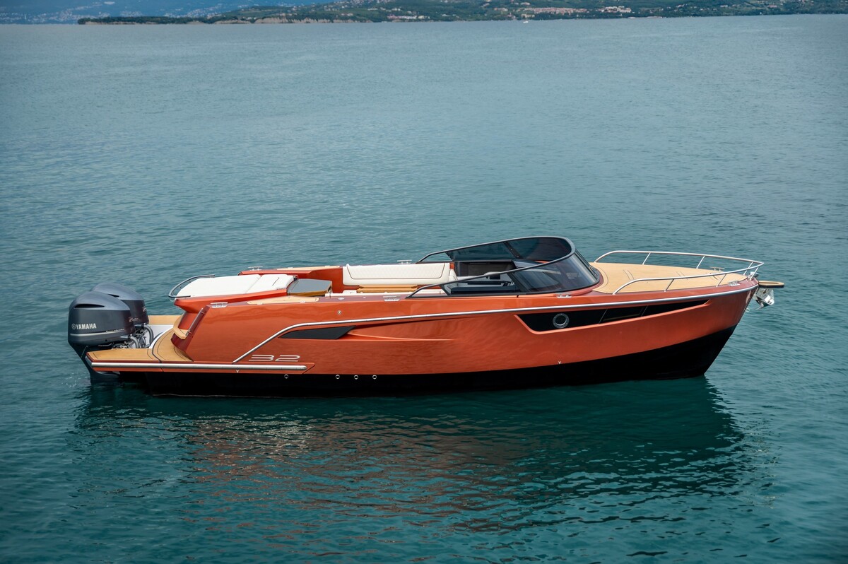 Alfastreet Marine 32 Cabin Sport - Outboard Series hoofdfoto: 1