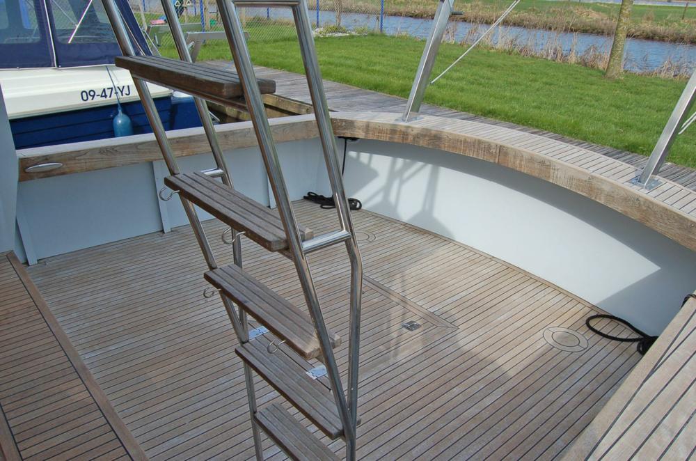 Striker Sport Fisher