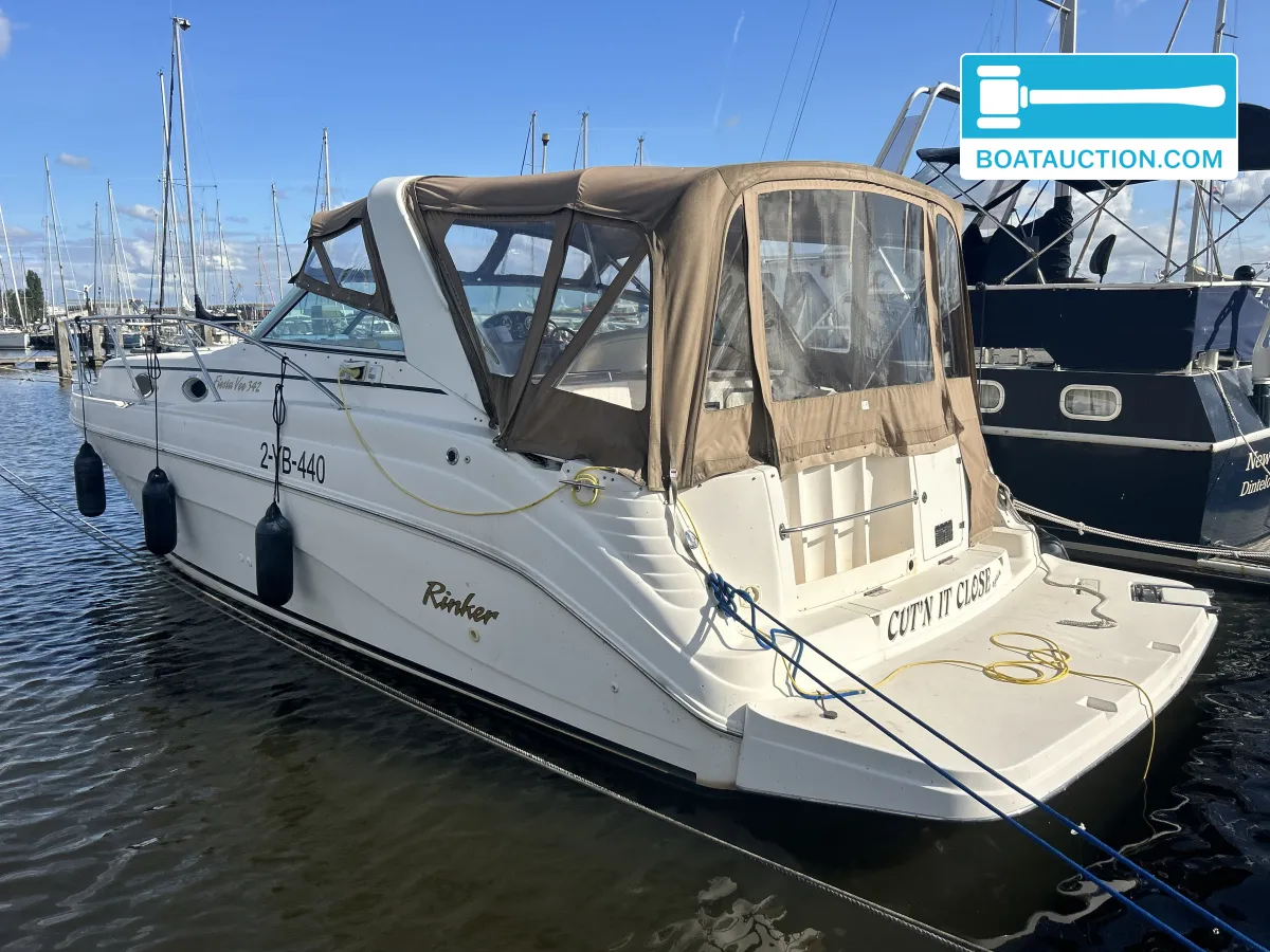 Rinker Fiesta Vee 342