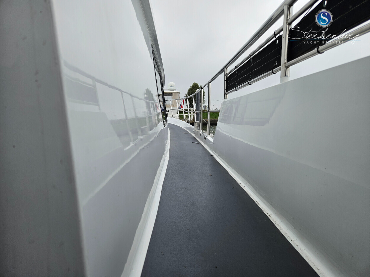 Van der Heijden 13.50 Elegance