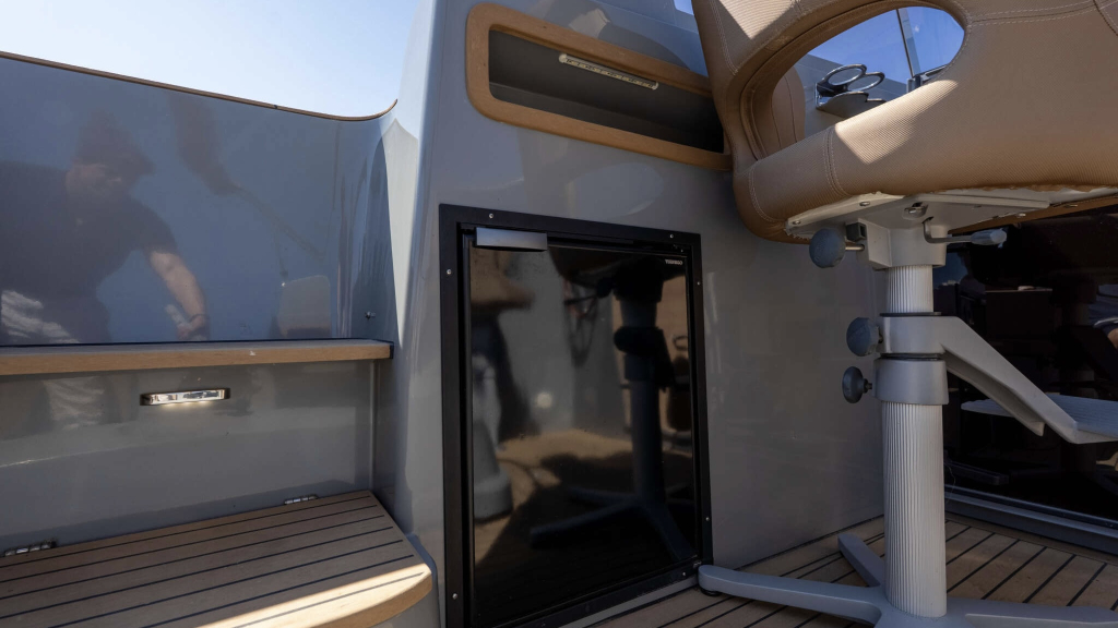 Antaris Seventy7 Cabin ( 2022)