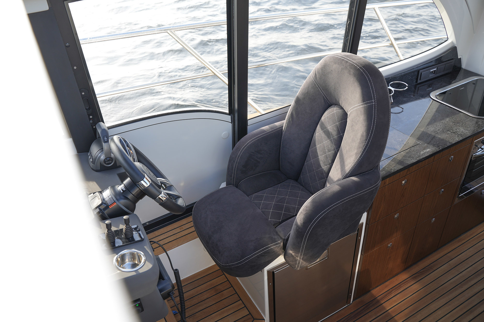 Marex 330 SCANDINAVIA (2024)