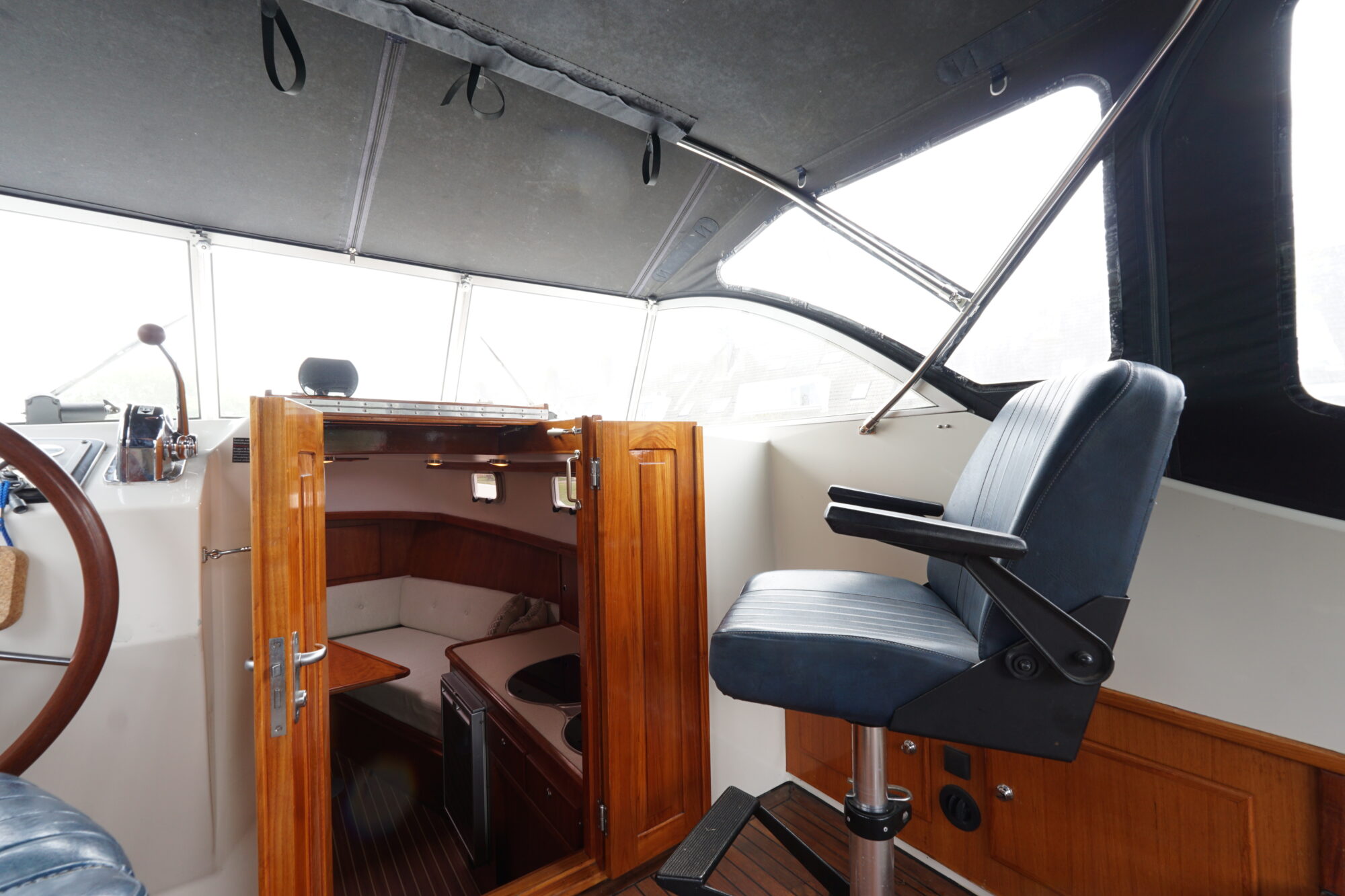 Vedette 8.80 OK Spiegeldeur