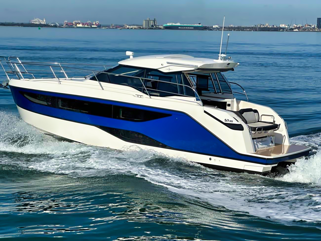 Bavaria SR 35 Hardtop hoofdfoto: 1