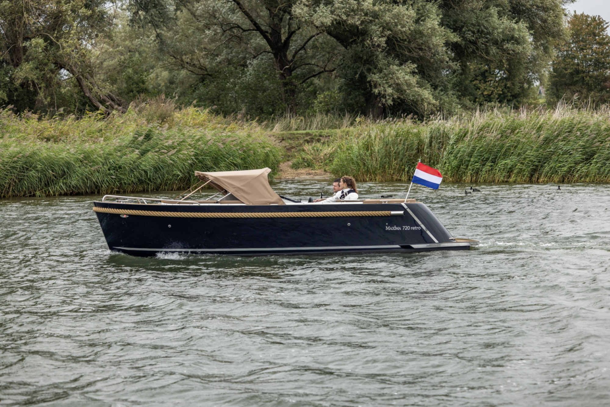 Maxima Boats 720 Retro