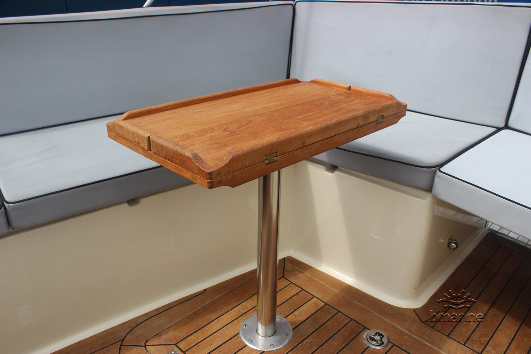 Interboat Intercruiser 28 Cabin